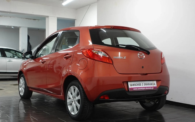 Mazda 2 cena 15900 przebieg: 137747, rok produkcji 2007 z Pułtusk małe 781